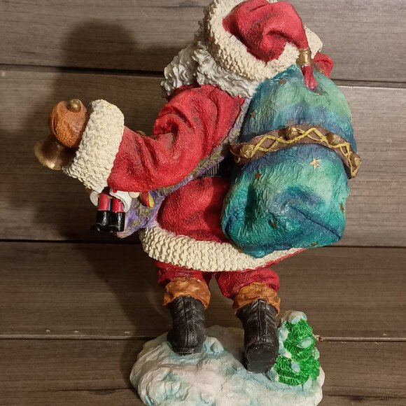 Department 56 In The Spirit Santa Claus Carrying Toy Bag Sculpture 8" Tall - Picture 7 of 13